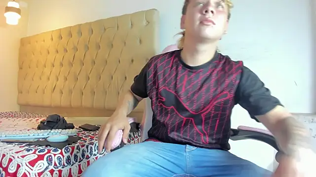 SebastianNoir1 online show from April 6, 8:21 pm