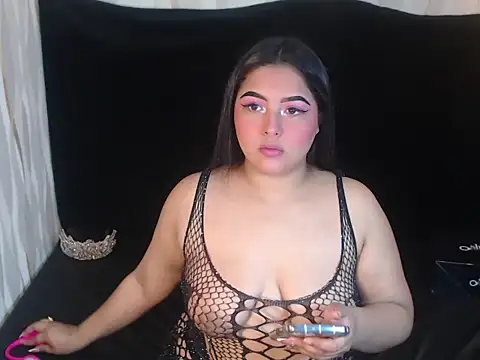 KamylaBiker online show from April 19, 1:38 am