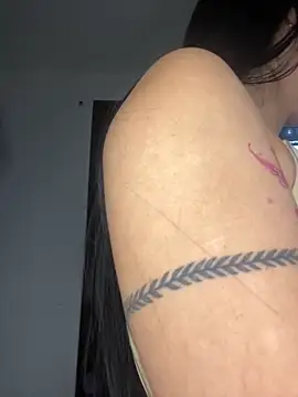 mimihot777 online show from April 18, 10:43 pm