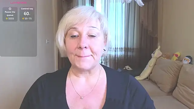 Milane Milky online show from April 17, 4:48 am