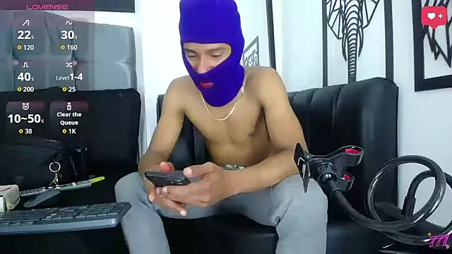 big cock2016 online show from April 11, 8:57 pm