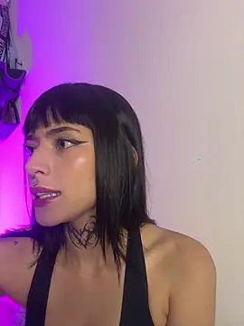 Babeel  online show from April 14, 9:21 pm