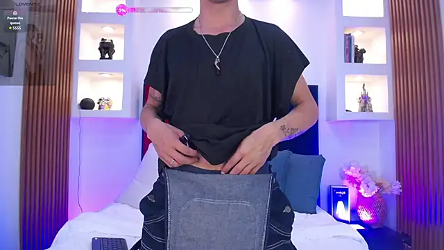 Dominik Blake online show from April 10, 7:40 pm