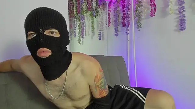 Dope BoyGGs online show from April 3, 9:02 pm