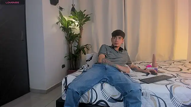 Nova  hard online show from April 6, 5:52 am