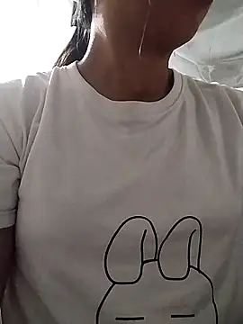 Lisa-aa online show from April 10, 9:08 pm