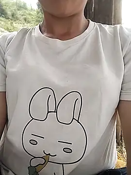 Lisa-aa online show from April 15, 5:36 am