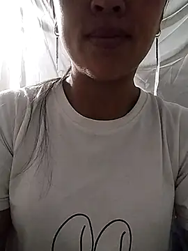 Lisa-aa online show from April 16, 10:34 pm