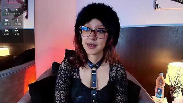 Persephone   online show from April 16, 3:40 am