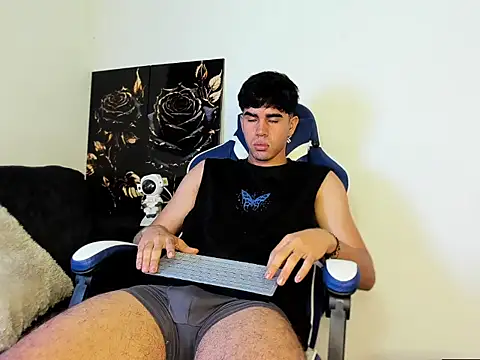 Andy wood online show from April 15, 12:23 pm