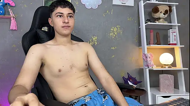 noah magno  online show from April 15, 12:23 pm