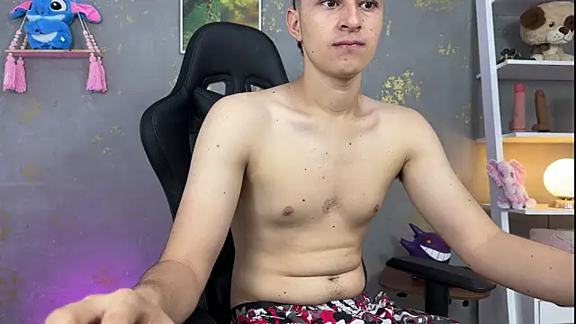 noah magno  online show from April 16, 10:27 am