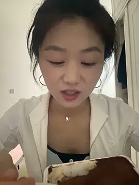 Shanshan 1267 online show from June 4, 1:39 pm