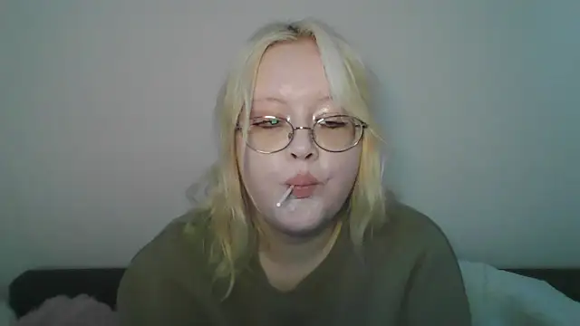 Elayne Sweet online show from April 10, 8:08 am