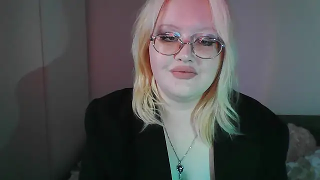 Elayne Sweet online show from April 14, 8:09 am