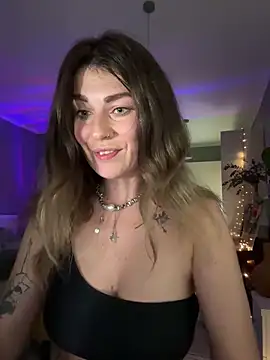 Snapshot of Rita_Tease chatting on June 17, 6:09 pm Rita Tease online show from June 17, 6:09 pm