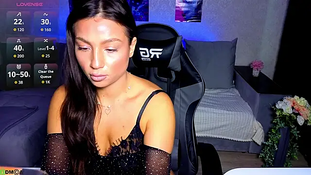 Tanita Moon 007 online show from April 4, 12:20 am