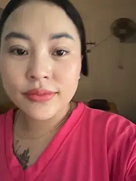 Lina-Naughty online show from April 18, 7:45 am