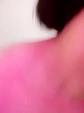 Queen Lola online show from April 14, 2:23 pm