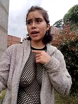 Akhanex01 online show from April 12, 2:33 pm