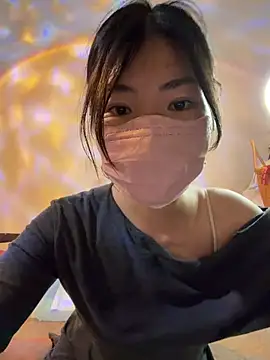 Xiaoyunduo1 online show from April 13, 3:17 pm