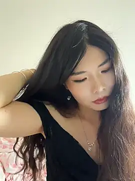 Snapshot of Xiaoyunduo1 chatting on June 25, 8:52 am Xiaoyunduo1 online show from June 25, 8:52 am