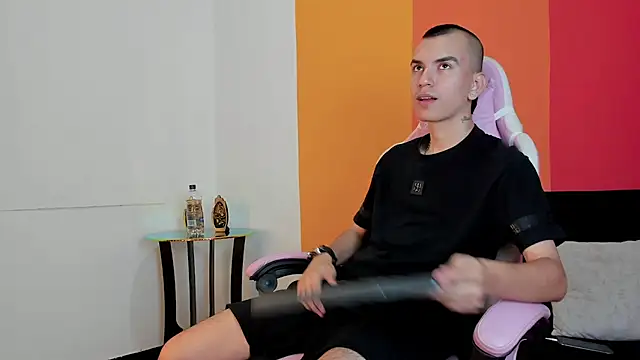 Rowan Cley online show from April 17, 7:39 pm