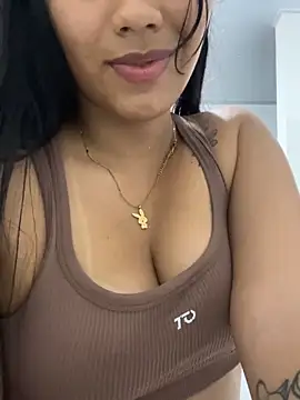 liaa swan online show from June 2, 12:56 am