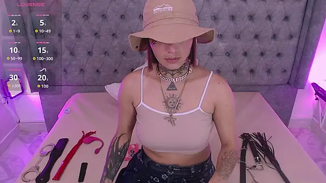 Gyal Smith online show from April 5, 3:36 am