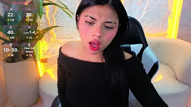 sofiaatp online show from April 10, 3:17 pm