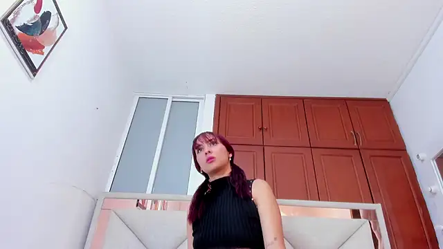 lili blaze online show from April 15, 12:23 pm