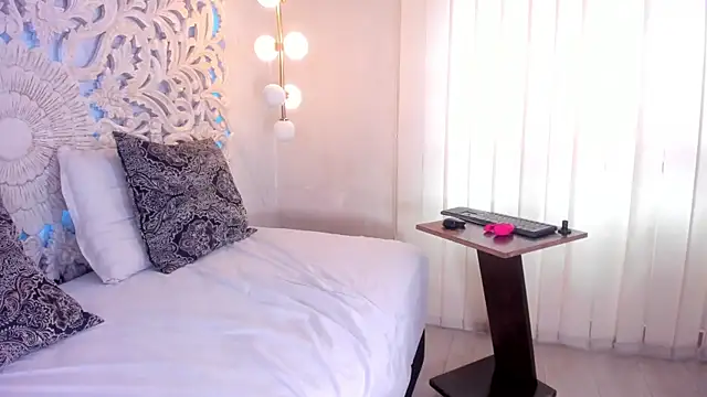 Clehon grant online show from April 16, 5:47 pm