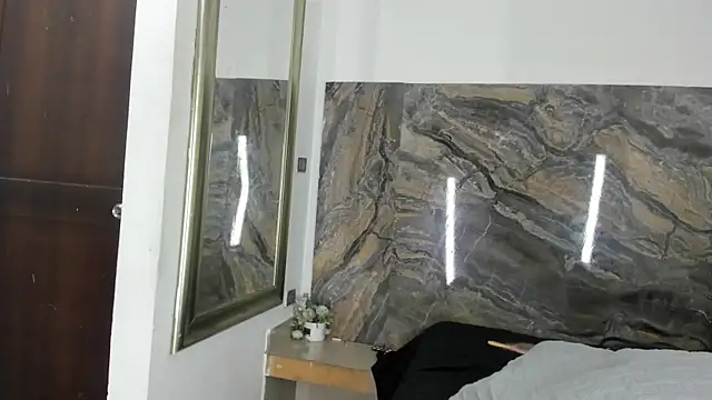 Aria skye online show from April 16, 8:26 am