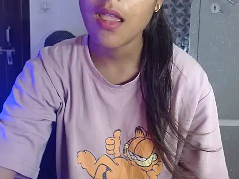 Nora81 online show from April 17, 8:34 pm