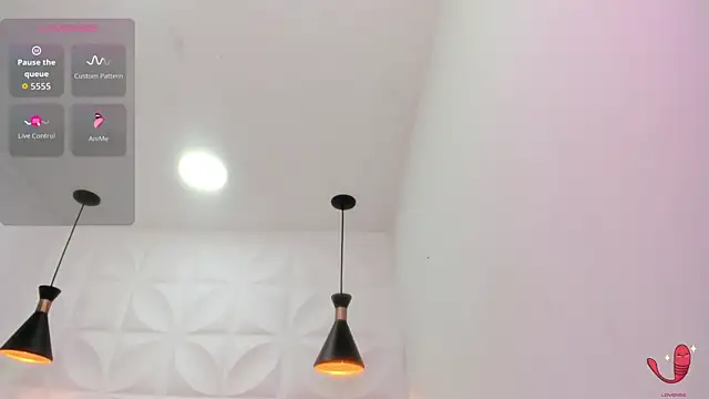 natty natacha online show from April 8, 11:32 am