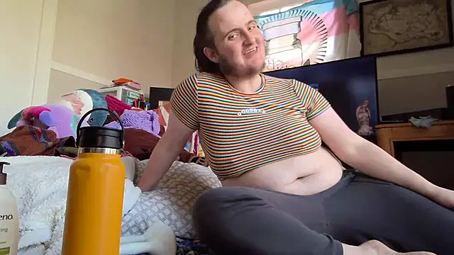 knottyn3bulara online show from April 17, 4:32 pm