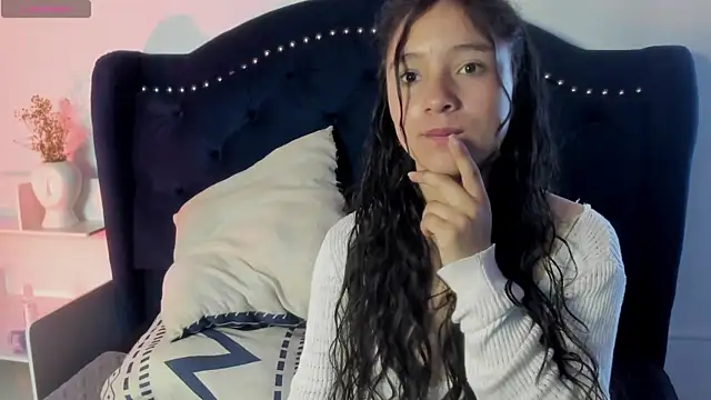 Honney Bunny18 online show from April 5, 2:36 pm