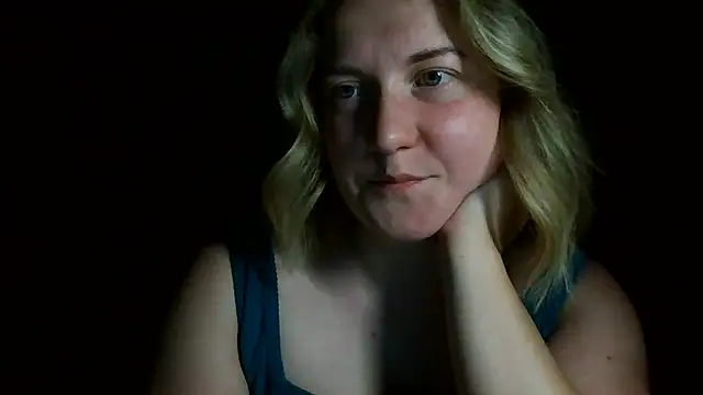 TinaKittyX online show from May 16, 7:34 pm