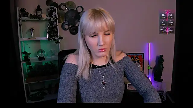 marta smith1 online show from April 8, 7:58 pm