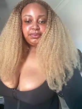 zahiraax online show from April 8, 3:12 pm