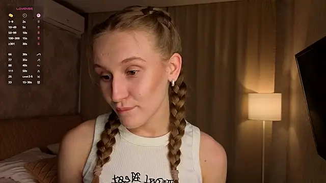 DottyRuhlin online show from April 15, 6:59 pm