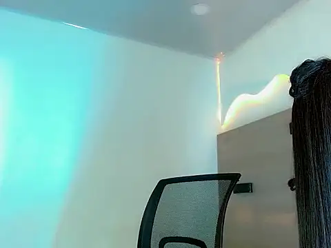 SinnthyaFoxxy online show from April 7, 11:48 pm