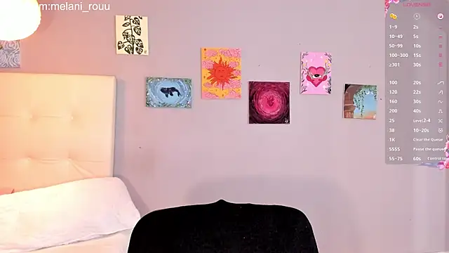 Melaniaa Roussee online show from April 14, 2:28 am