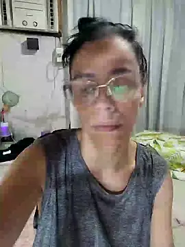 Snapshot of Cristotoza chatting on July 3, 7:15 am Cristotoza online show from July 3, 7:15 am