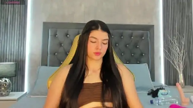 AngelxFerrer  online show from May 11, 2:45 pm
