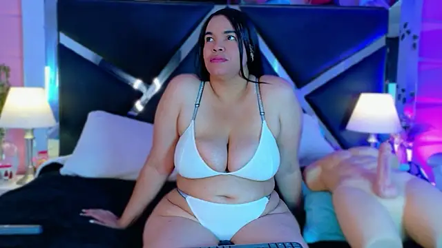 Veronica Nasty  online show from April 8, 7:47 pm