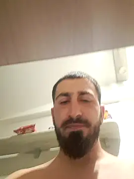 Johnnyxxx6 online show from April 6, 9:27 pm