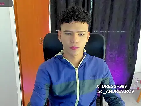 sebascuterouss online show from April 15, 1:18 pm