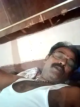 DKD-DARLING online show from April 10, 8:19 am