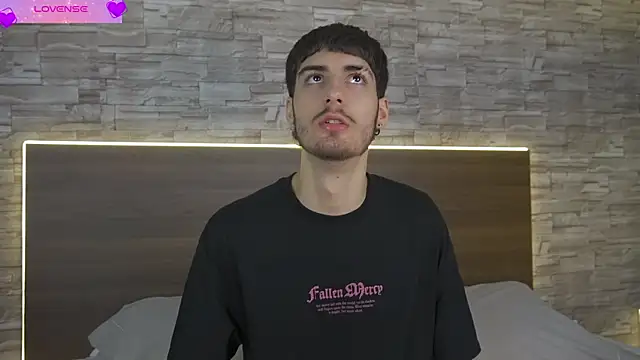 Enzo Crown online show from April 1, 7:55 pm